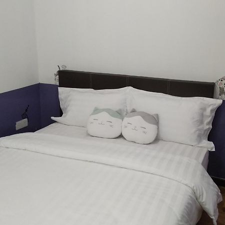 爱上海蓝蓝屋民宿 Blue Ocean Station Penampang Kamer foto